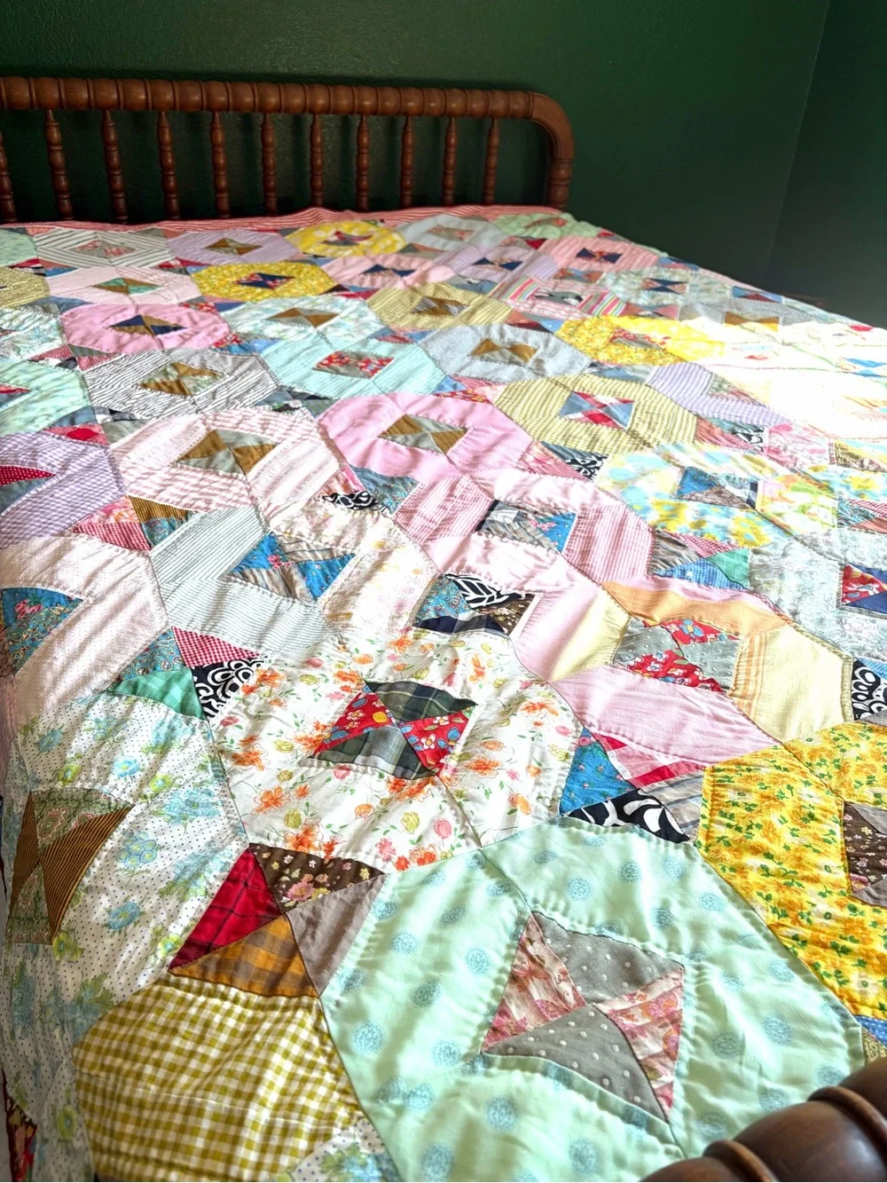 Multicolor Patchwork Quilt Throw - Pink, Yellow & Blue Accent